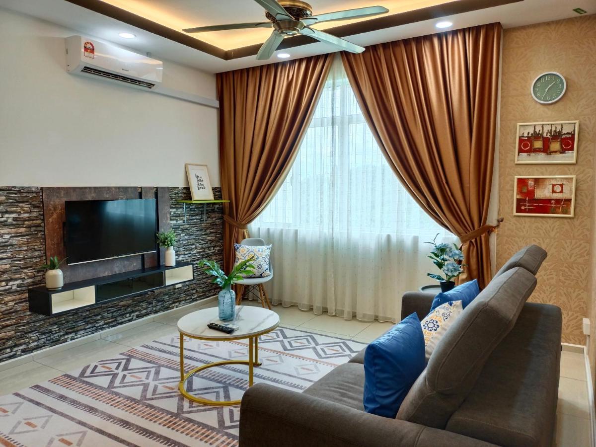 Klia Ehsan Residence Sepang Nilai Greenery 8 Pax Air-Con Zewnętrze zdjęcie