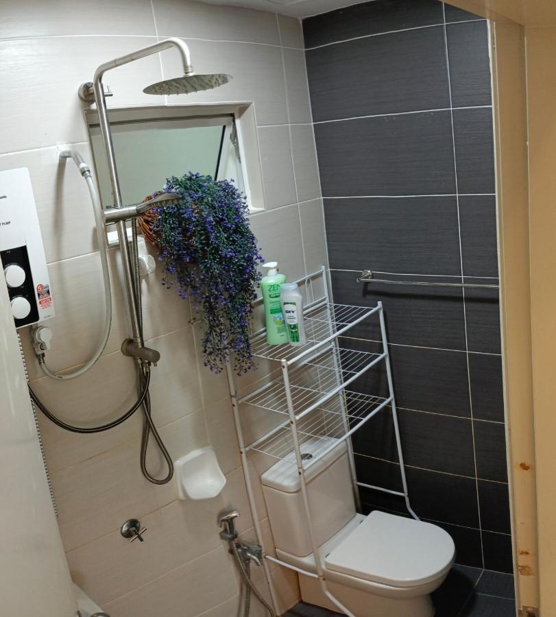 Klia Ehsan Residence Sepang Nilai Greenery 8 Pax Air-Con Zewnętrze zdjęcie