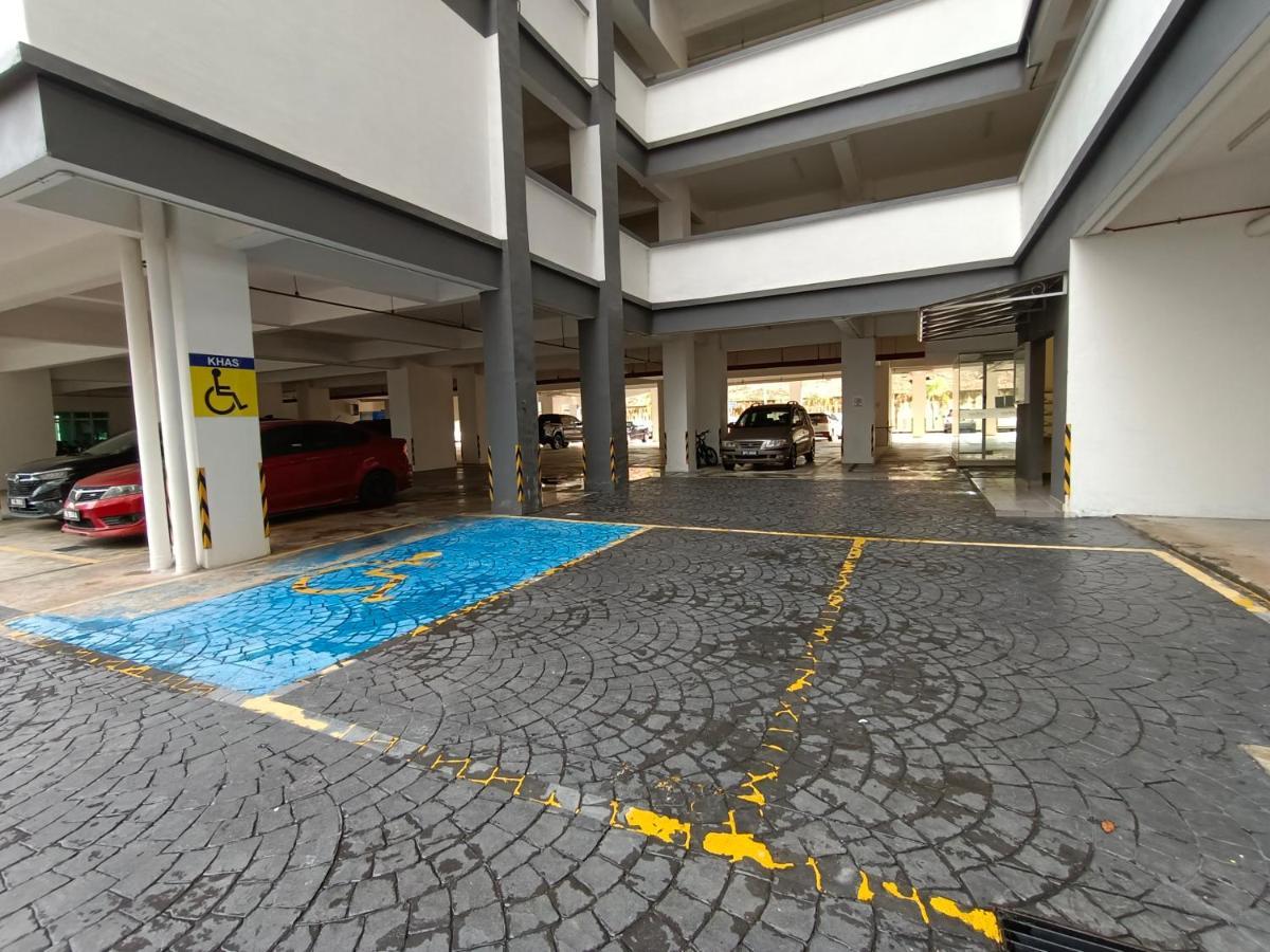 Klia Ehsan Residence Sepang Nilai Greenery 8 Pax Air-Con Zewnętrze zdjęcie