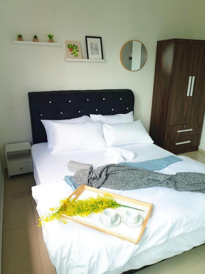 Klia Ehsan Residence Sepang Nilai Greenery 8 Pax Air-Con Zewnętrze zdjęcie