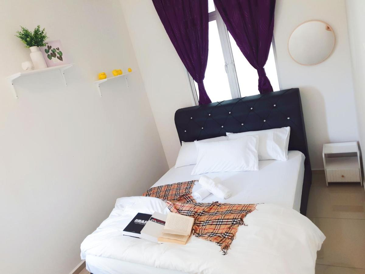 Klia Ehsan Residence Sepang Nilai Greenery 8 Pax Air-Con Zewnętrze zdjęcie
