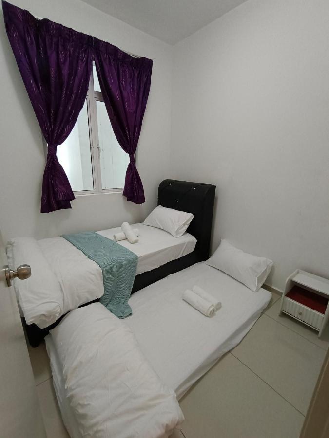 Klia Ehsan Residence Sepang Nilai Greenery 8 Pax Air-Con Zewnętrze zdjęcie