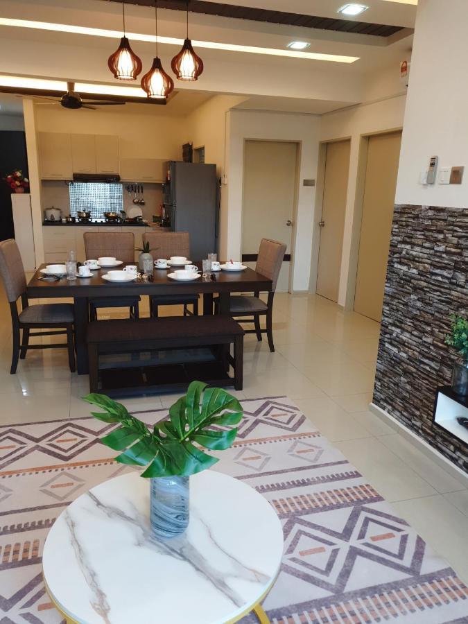 Klia Ehsan Residence Sepang Nilai Greenery 8 Pax Air-Con Zewnętrze zdjęcie