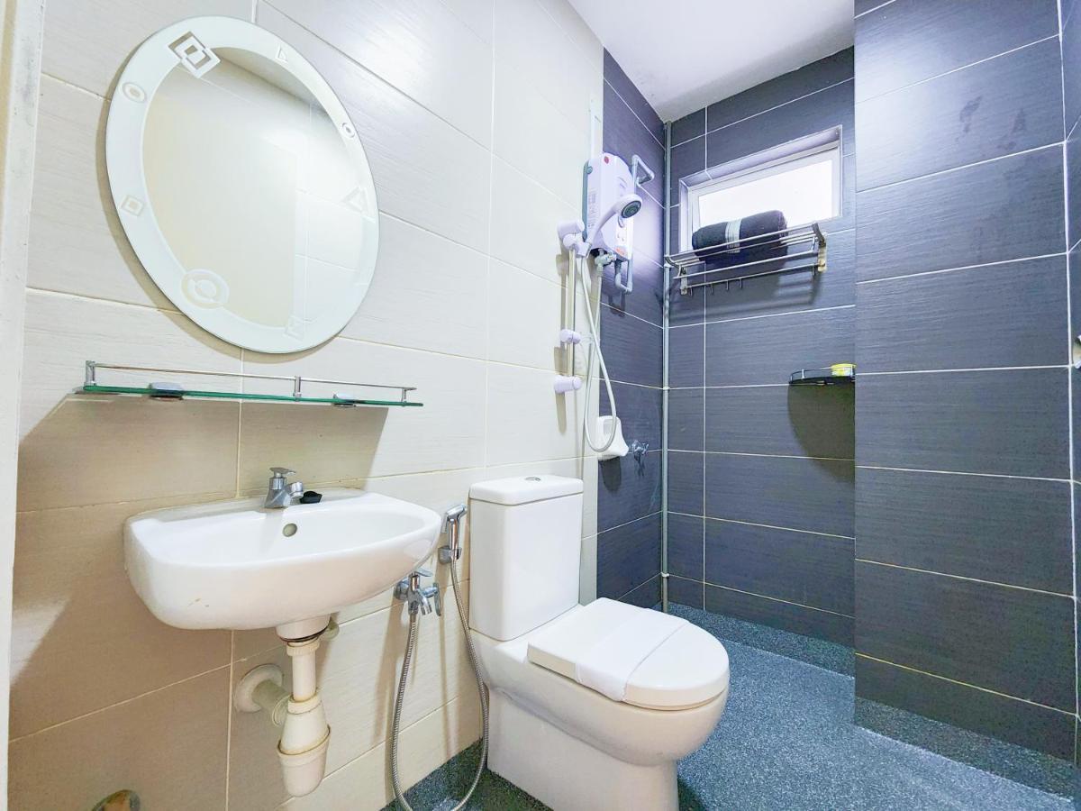 Klia Ehsan Residence Sepang Nilai Greenery 8 Pax Air-Con Zewnętrze zdjęcie